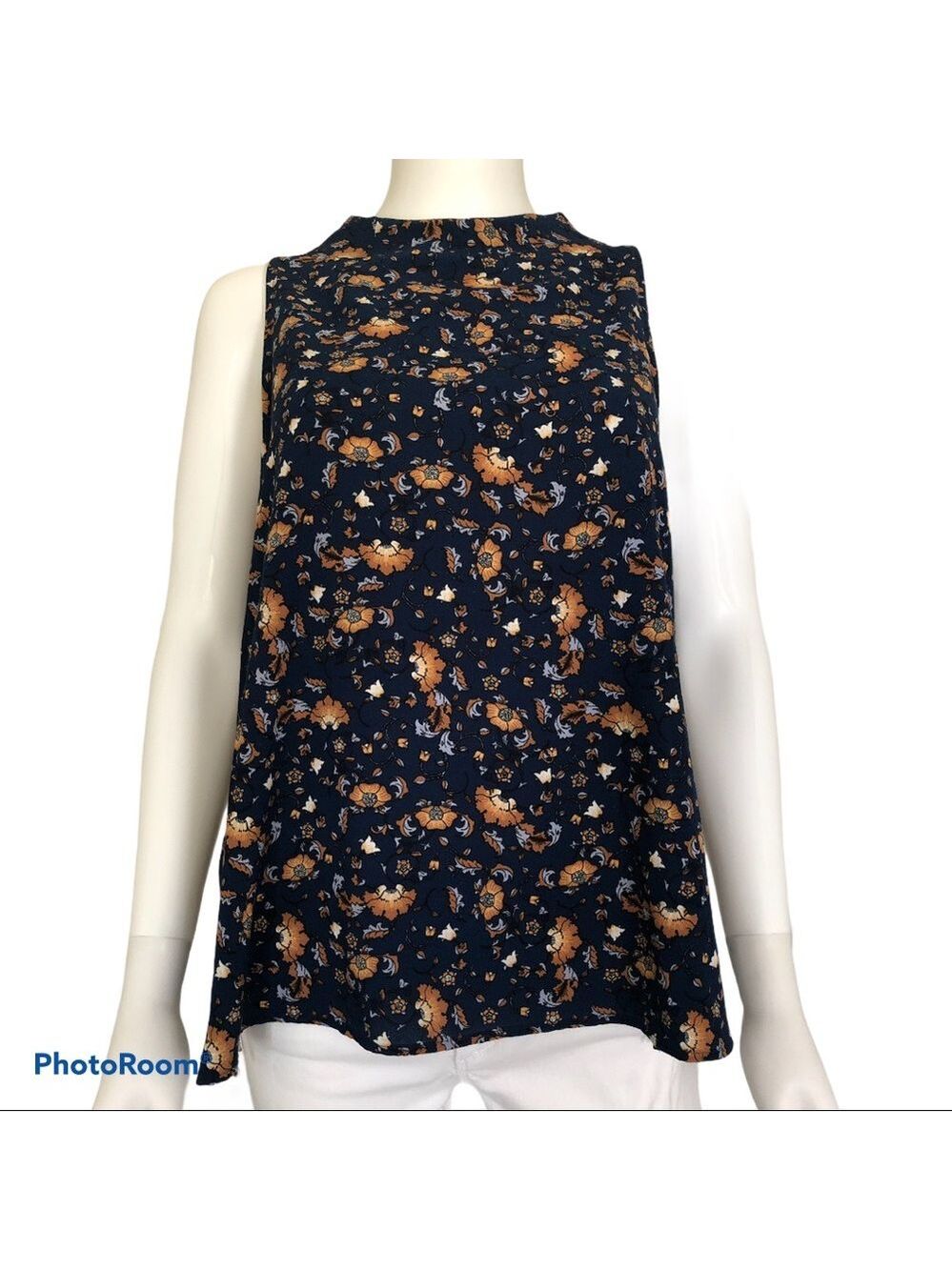 $5 SALE Elodie Sleeveless Floral Blouse Size Small